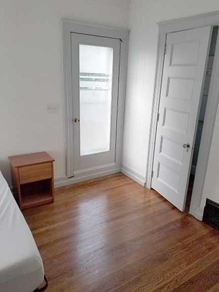 door leading to large porch - 107 Murray St