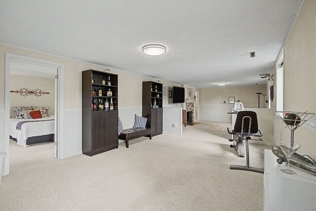 Building Photo - Peaceful Ranch Retreat with 4 Spacious Bedrooms!!
