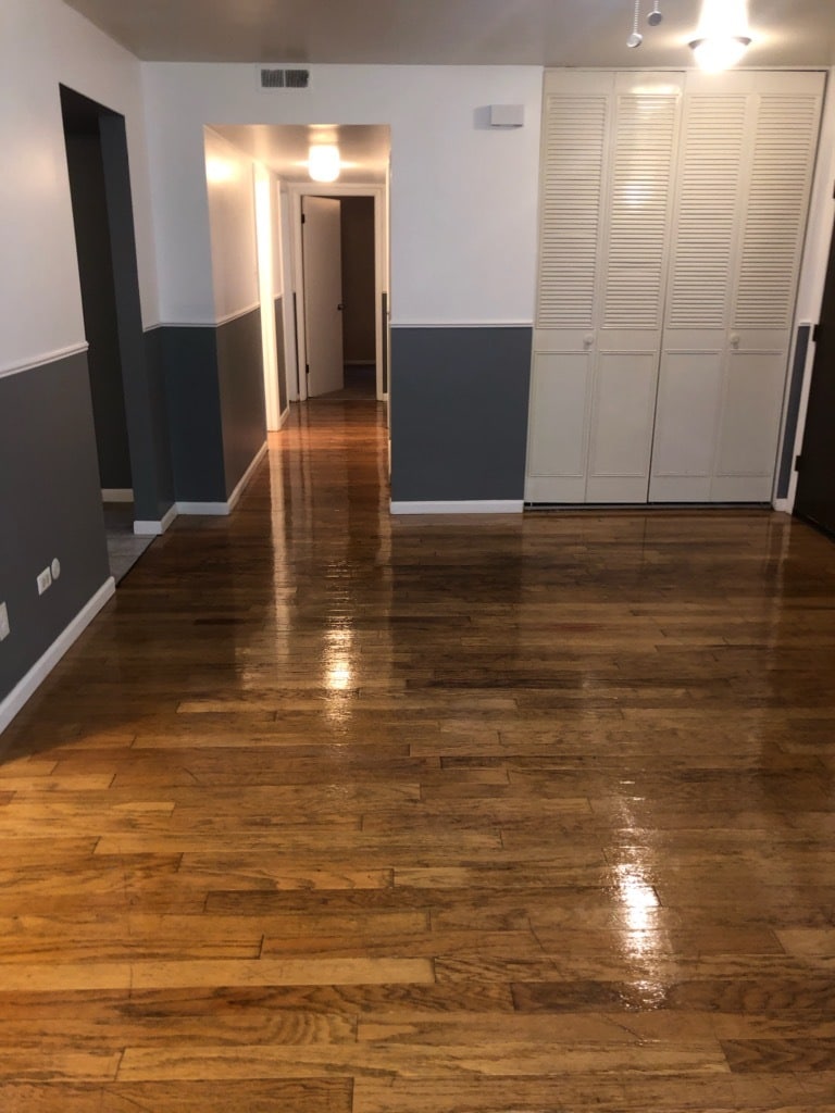 Hardwood floors - 818 Sandra Dr