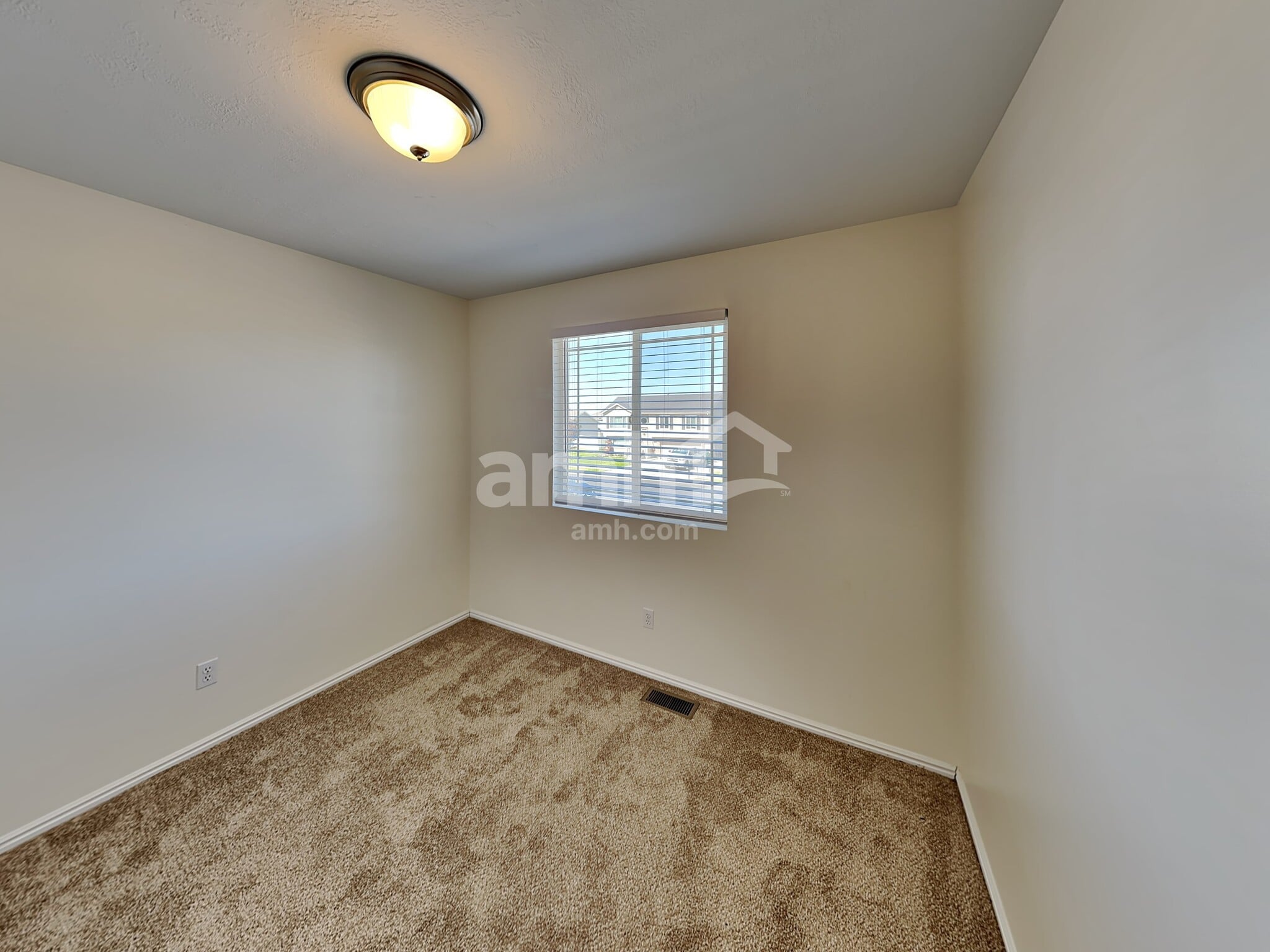 Building Photo - 3681 W 4525 S