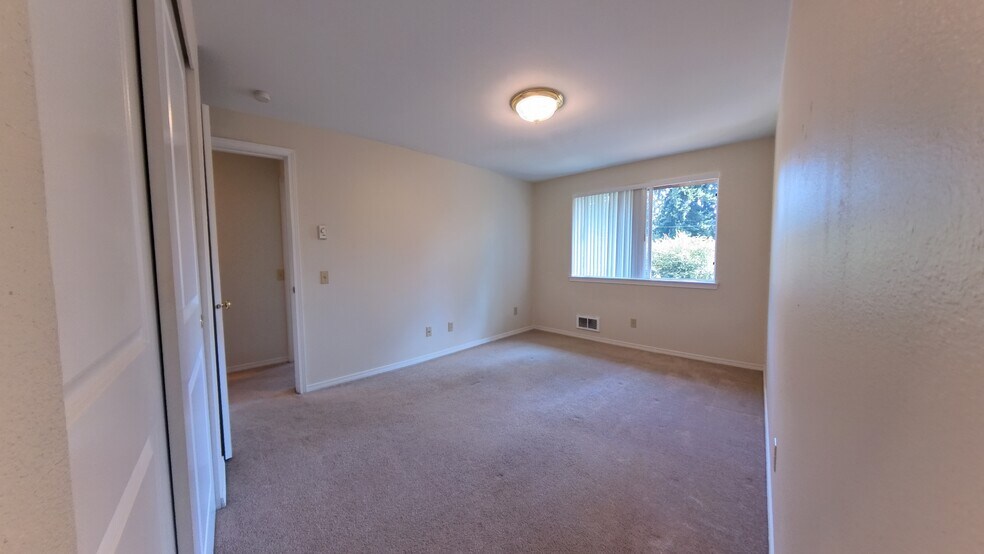 Building Photo - 20816 74th Ave W