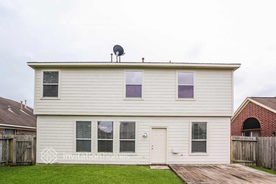 Building Photo - 12143 Landsdown Ridge Way