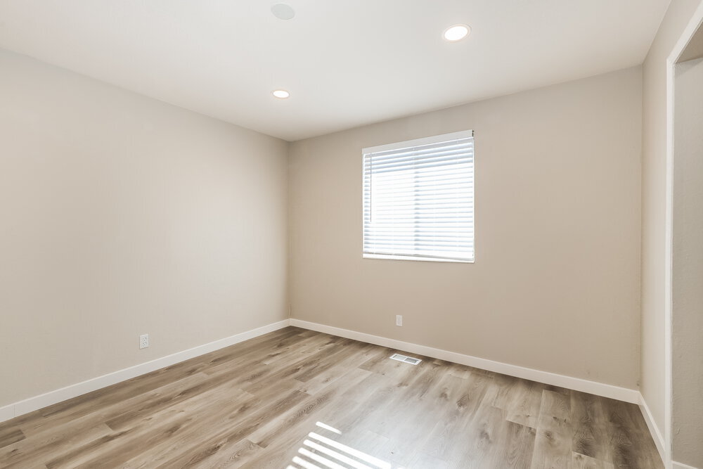 Building Photo - 5575 Snapdragon Cove
