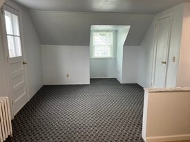 Building Photo - 2940 Stevens St