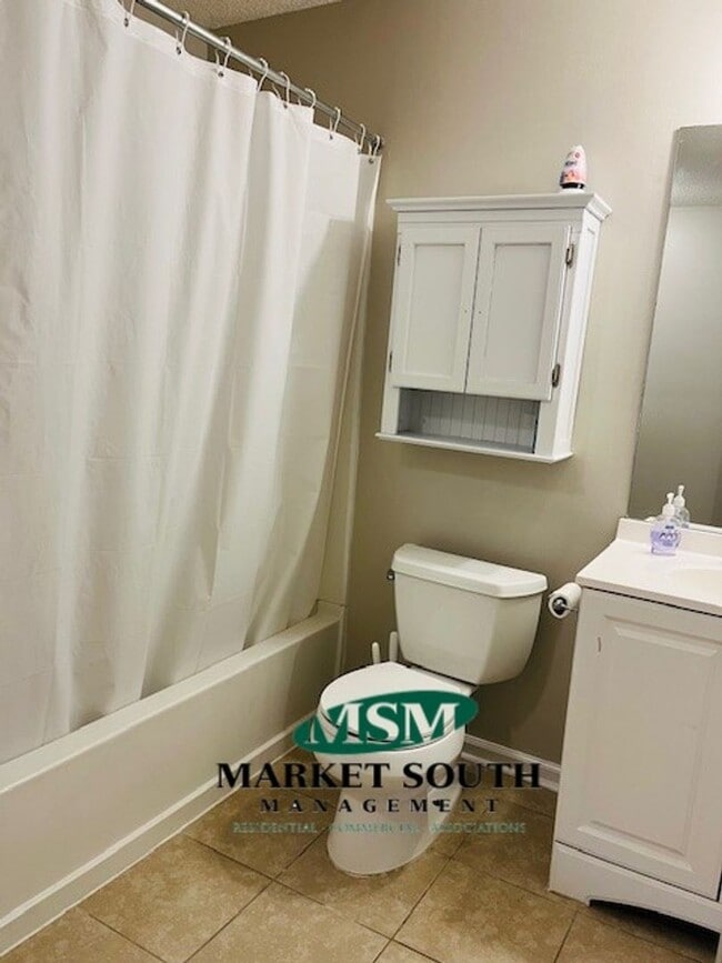 Building Photo - 3 Bedroom Beauty in Laurelwood Plantation- SPECIAL OFFER!!!