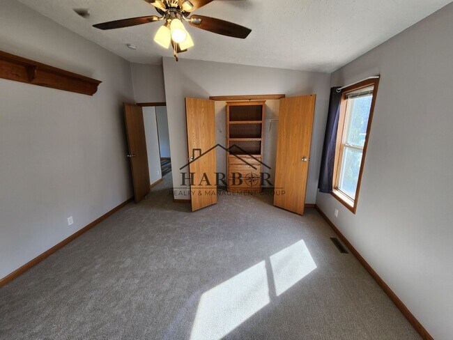 Building Photo - Single Family Home in Kasson, MN