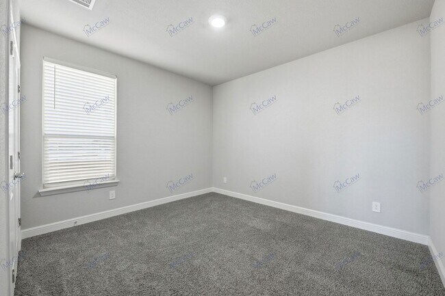 Building Photo - 1313 Trailblazer Wy