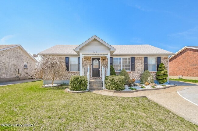 Primary Photo - 386 Beech Cliff Cir