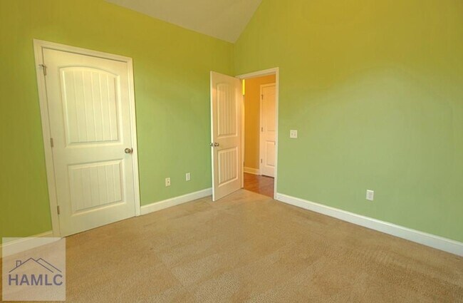 Building Photo - 1206 Peacock Trail