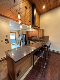 Building Photo - 3 Bedroom, 3.5 Bath Open Floor Plan Townhome