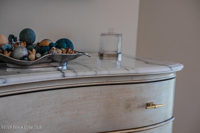 Building Photo - 1025 Jimmy Buffett Mem Hwy