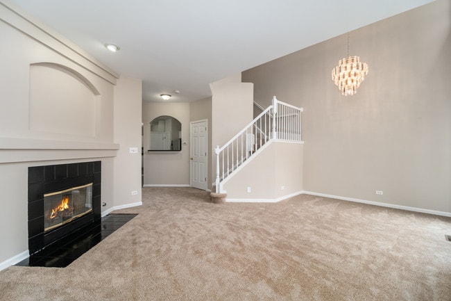Building Photo - 3071 Autumn Lake Dr