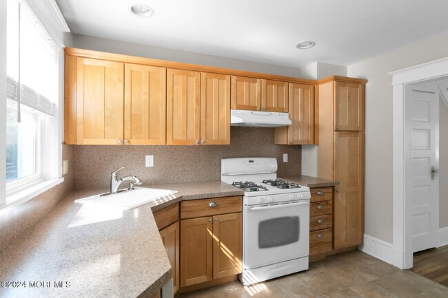 Building Photo - 164 Fair Haven Rd