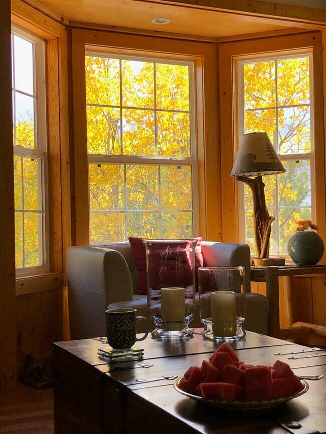 Building Photo - 609 Buffalo Ridge Rd