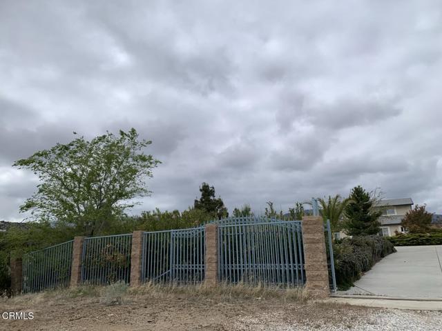 Building Photo - 9020 Pionero Rd