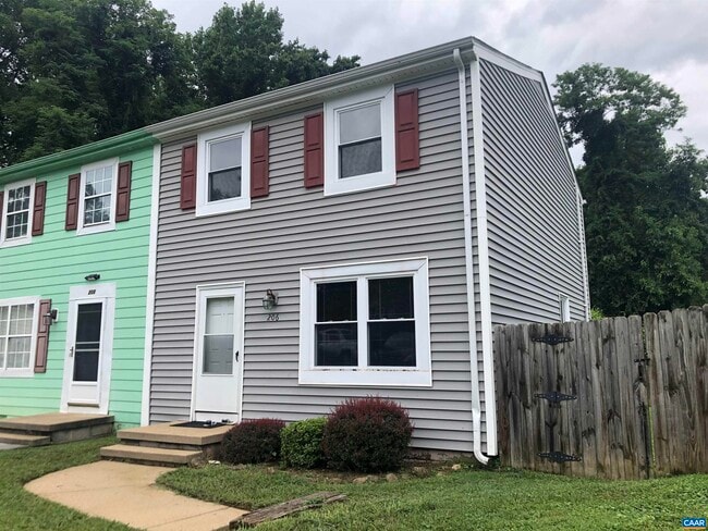 Building Photo - 206 Greentree Park