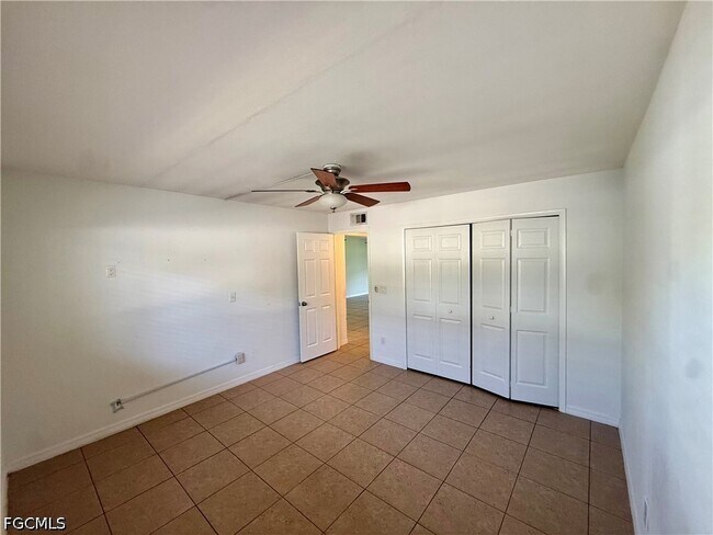 Building Photo - 1429 Cape Coral Pkwy W