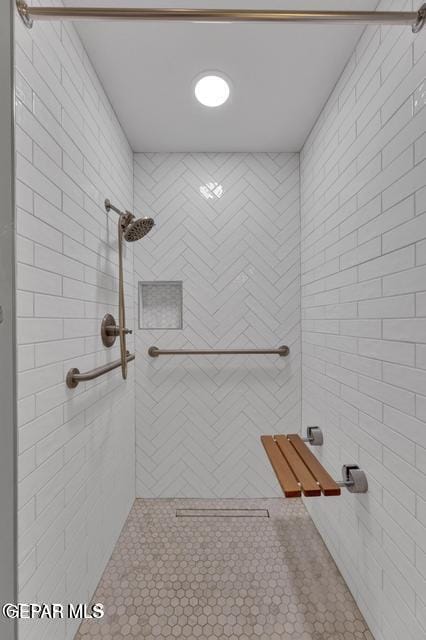 Building Photo - 1121 Regal Ridge Dr