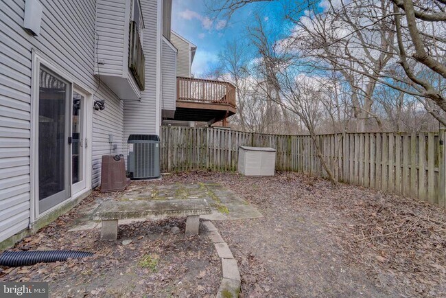 Building Photo - 18262 Paladin Dr