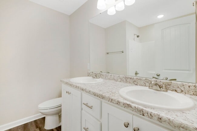 Building Photo - 3bd 2ba HOME FOR RENT!