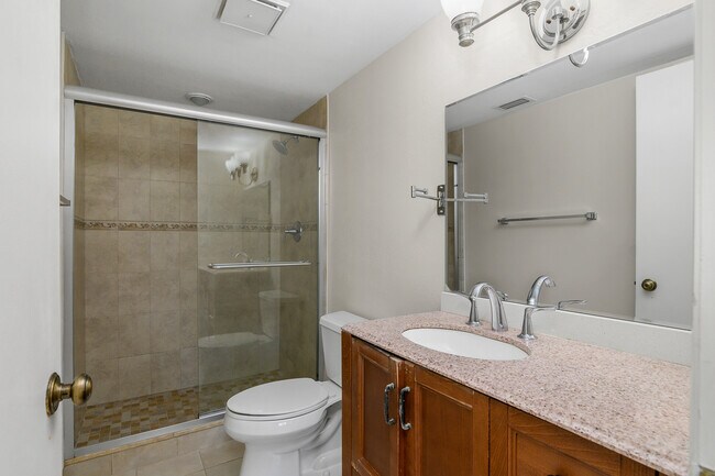 Building Photo - 1706 Bald Eagle Dr