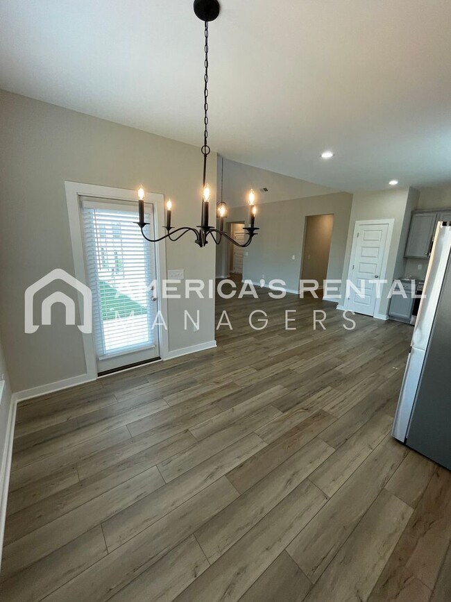 Building Photo - Home for Rent in Eastaboga, AL!! Available...