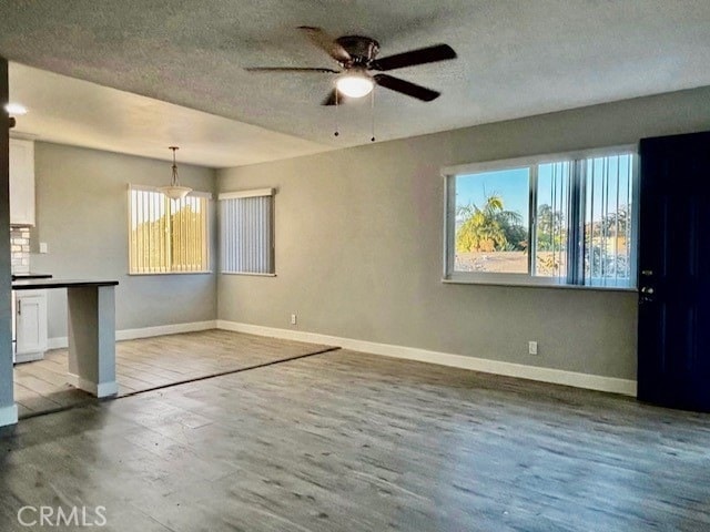 Building Photo - 17132 Emerald Ln