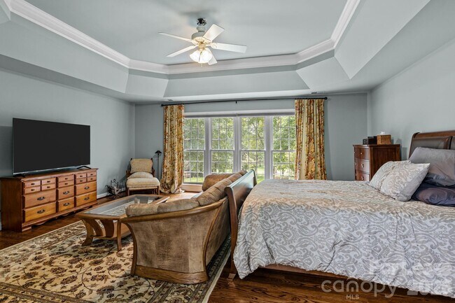 Building Photo - 12428 Willingdon Rd