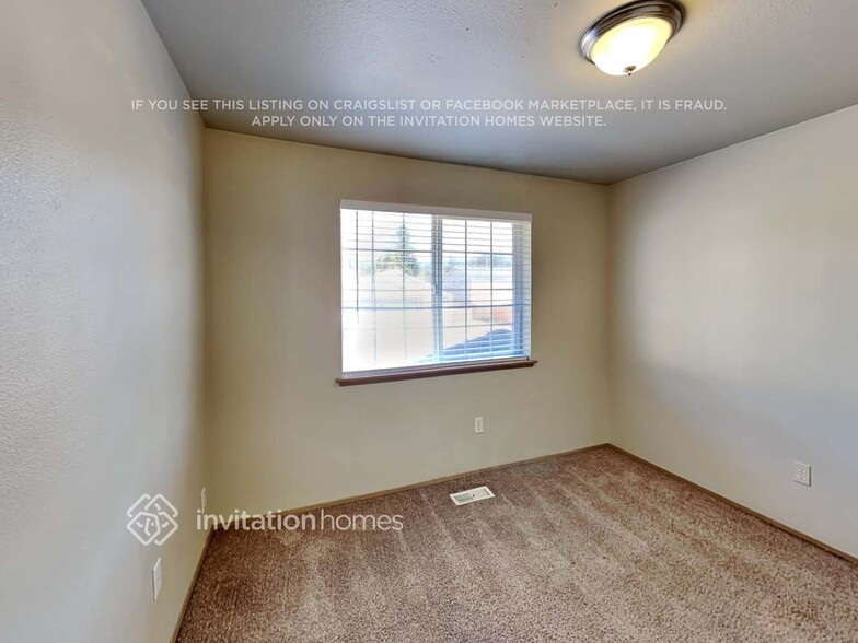 Building Photo - 16326 44th Ave E