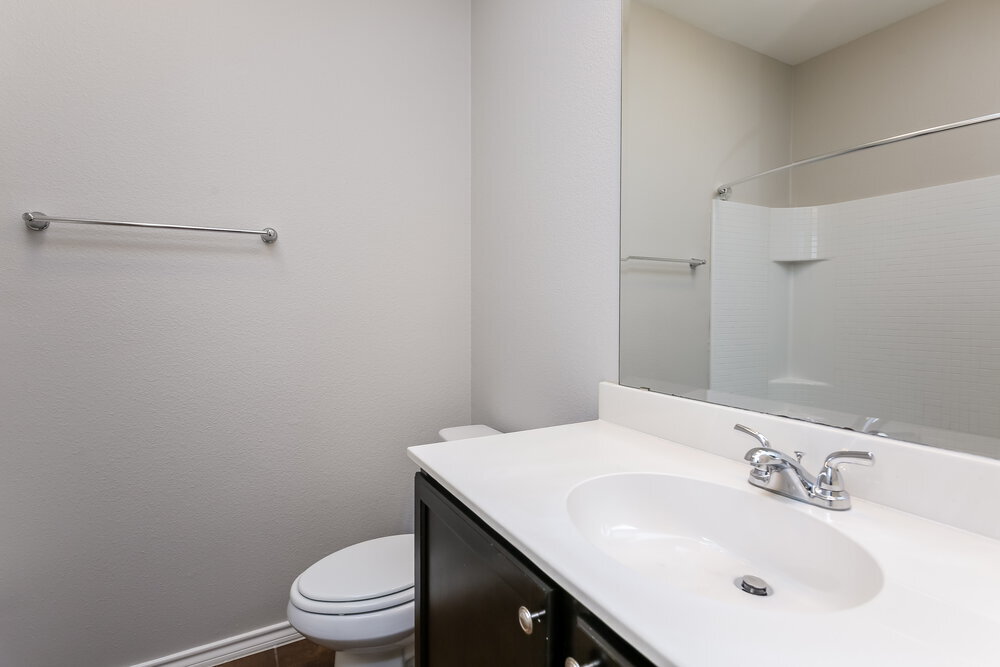 Building Photo - 10965 Colonial Heights Ln