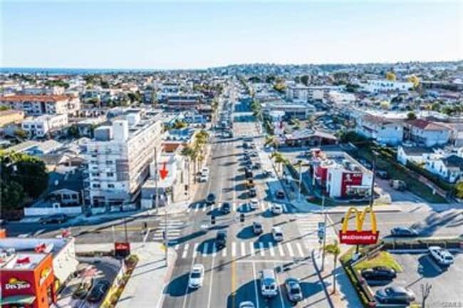 Building Photo - Office/Retail unit on Gaffey Available