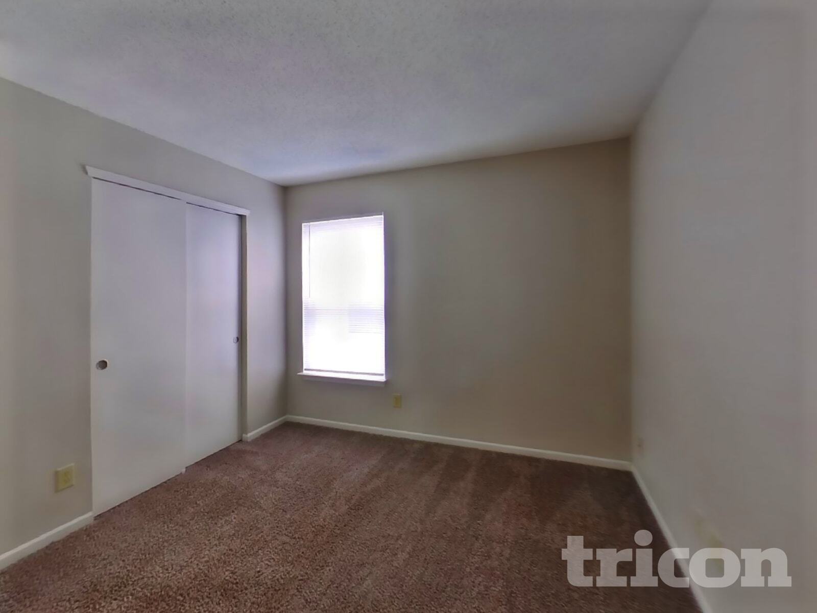 Building Photo - 1905 Blue Pine Ln