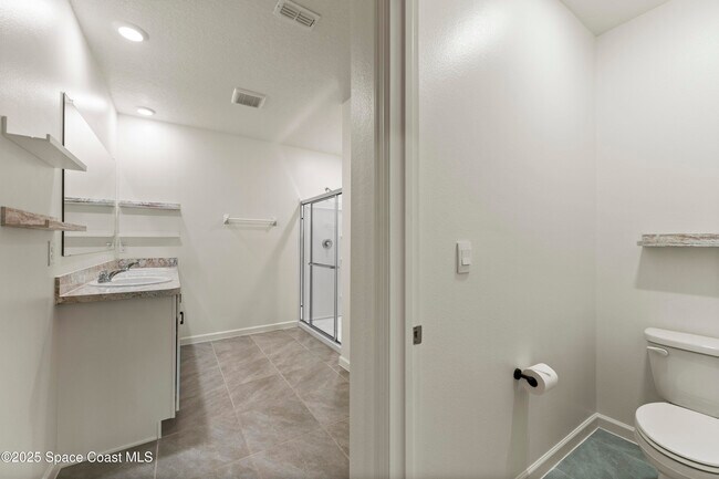 Building Photo - 1145 Dugan CIR SE