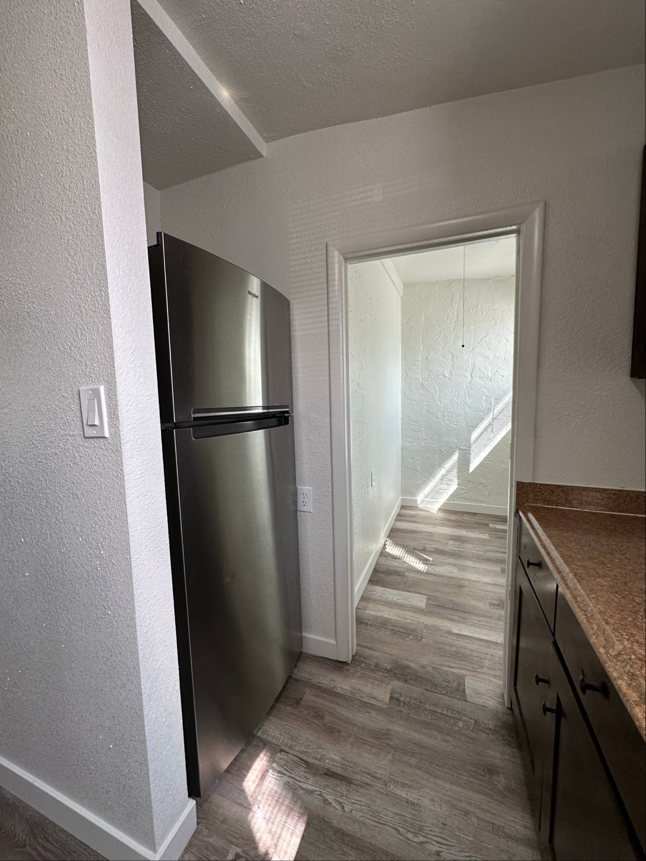 Building Photo - 614 E 600 S