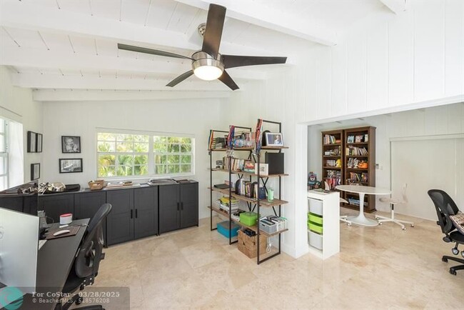 Building Photo - 6205 SW 108th St