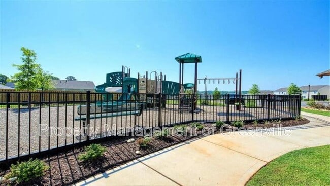 Building Photo - 1771 Odessa Ln