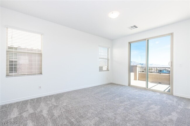 Building Photo - 8142 Skye Vineyard Dr
