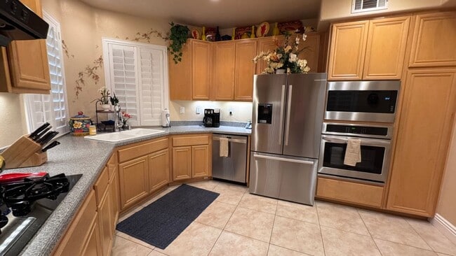 Building Photo - Fully Furnished 2 bd in Carlsbad with AC/Ocean View