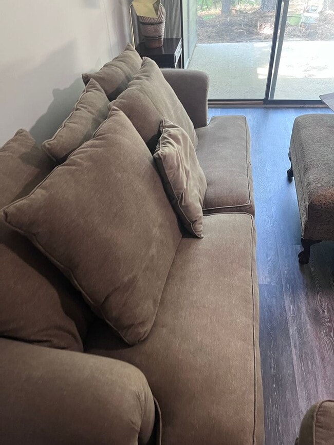 Building Photo - 1503 Sherbrooke Cir