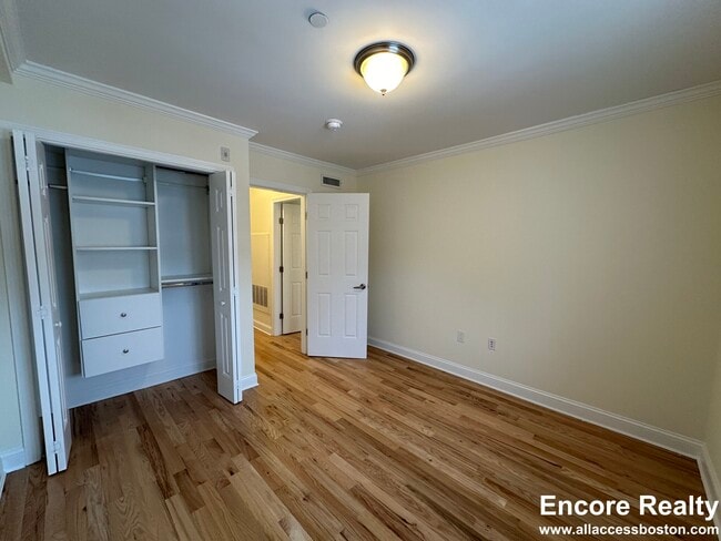 Building Photo - 55 Langdon St