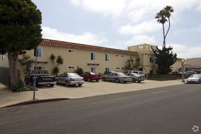 4955 Niagara Ave. - Ocean Beach Apartments