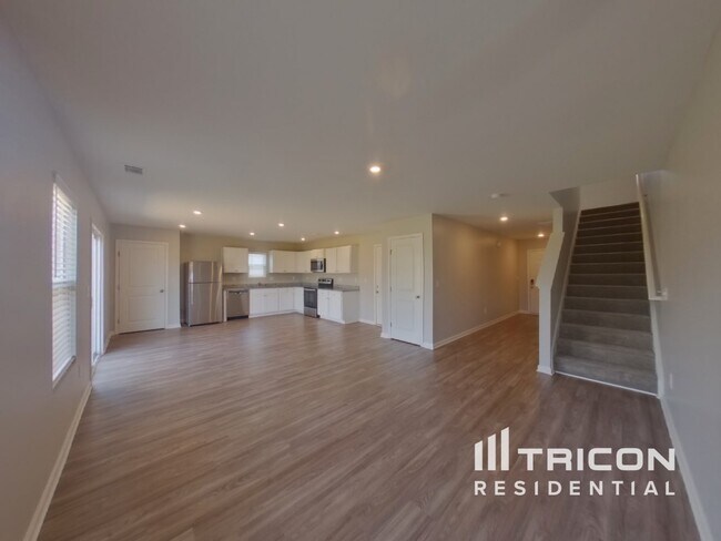 Building Photo - 531 Bella Casa Run