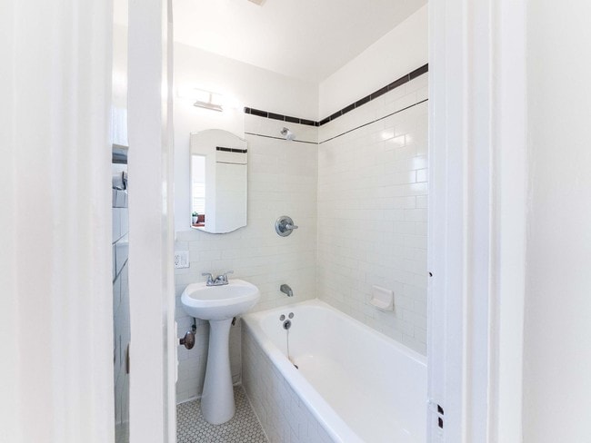 Deep Tub /Tall Shower - 1950 S Palm Grove Ave