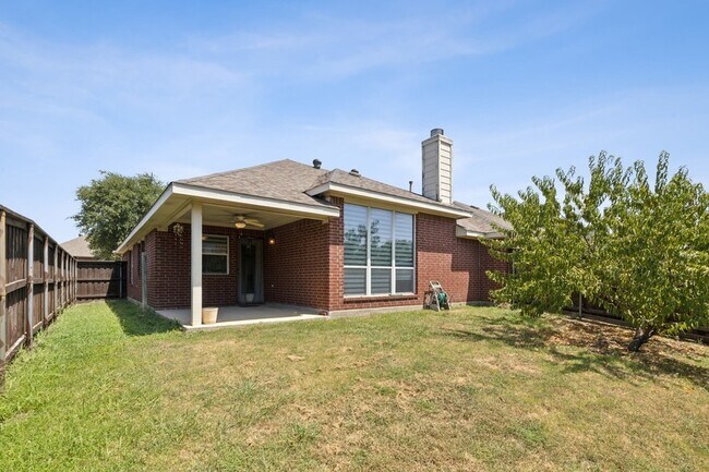 Building Photo - 8002 Wilmington Dr