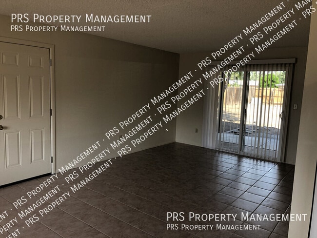 Building Photo - 26 E Duke Dr