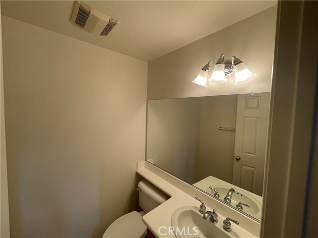 Building Photo - 910 Timberwood