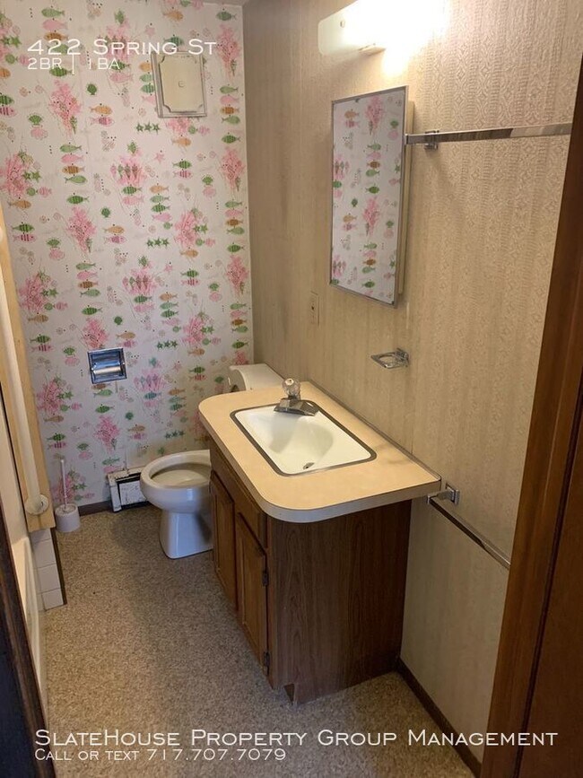 Building Photo - Cozy 2 Bedroom 1 Bath