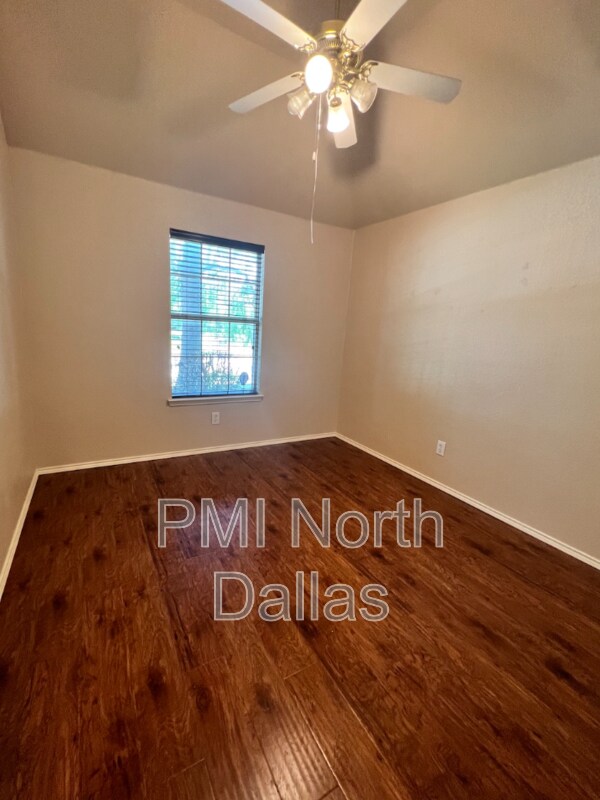 Building Photo - 5812 White Pine Dr