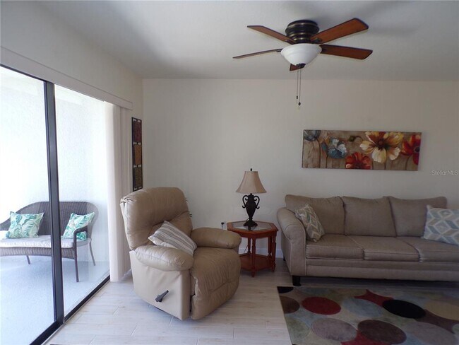 Building Photo - 1356 Rio De Janeiro Ave