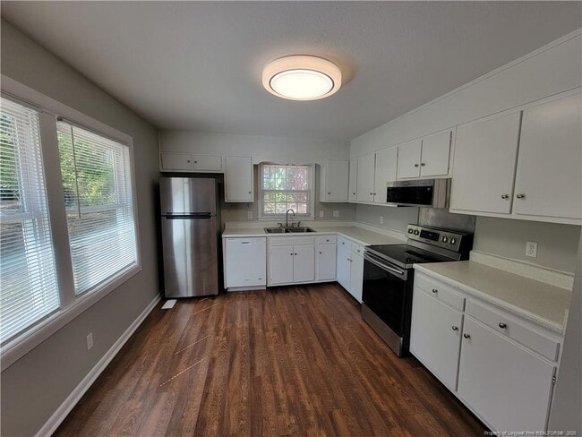 Building Photo - 5321 Trampas Ct